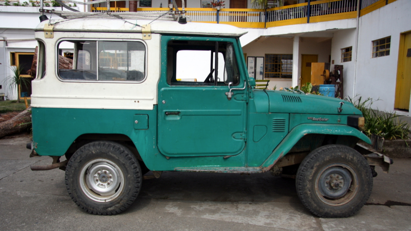Illustration for article titled 1981 Toyota FJ40: The Jalopnik Classic Review